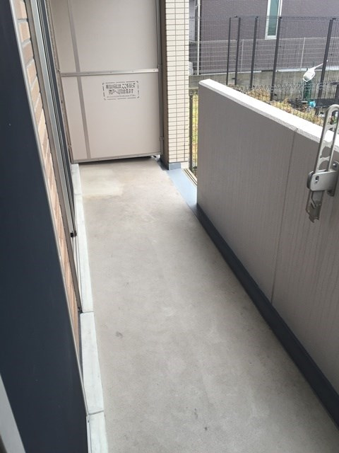 ベルナードサーモスのバルコニー|落ち着いた時間を過ごせるバルコニーです