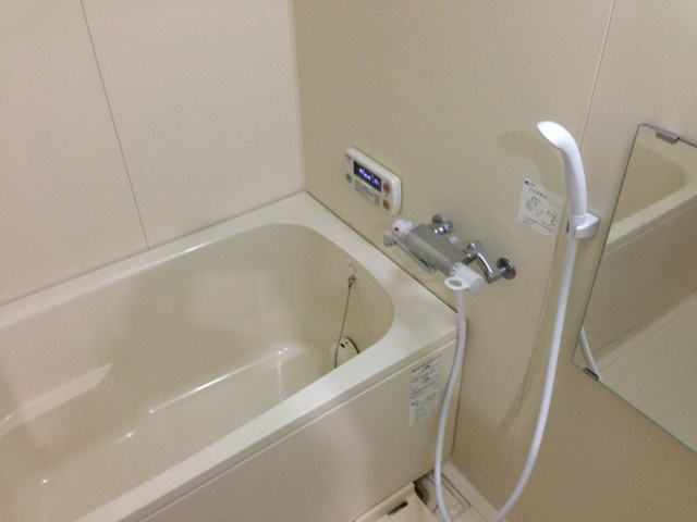 ベルナードサーモスの浴室|コンパクトで使いやすいお風呂です