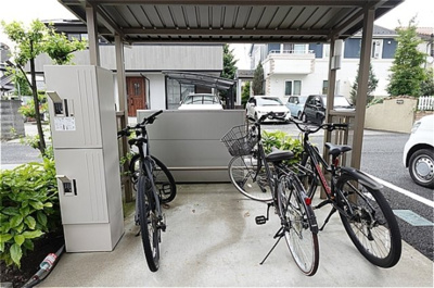 【その他共用部分】 | アルヴィータ | 駐輪場に宅配ＢＯＸ有ります