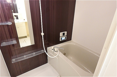 【浴室】 | アルヴィータ | ＴＶ・換気暖房乾燥機付き浴室