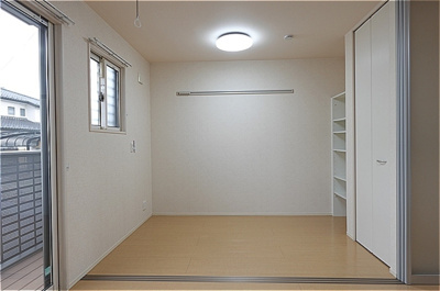 【洋室】 | アルヴィータ | 洋室