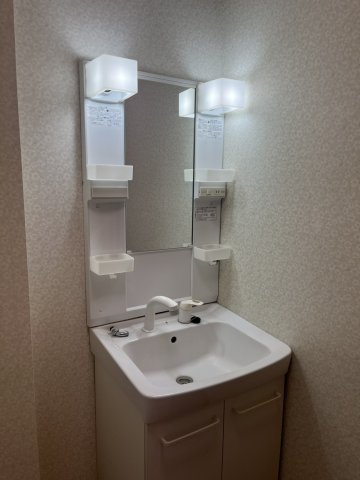 ガーデンコテージCの独立洗面台