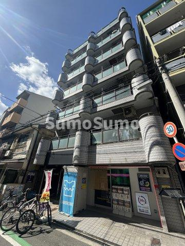 LakiaMaison難波南の外観