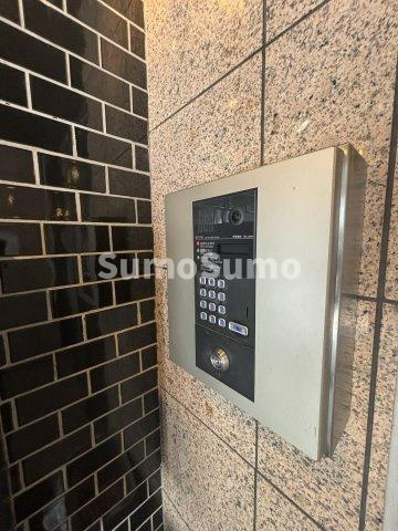 LakiaMaison難波南のエントランス