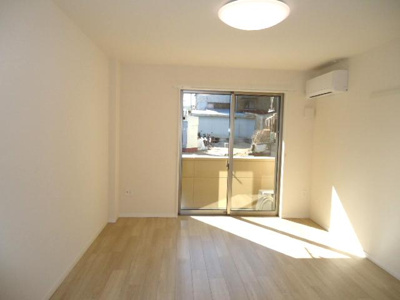 【居間・リビング】 | Ｂ・Ｃマンション | 洋室