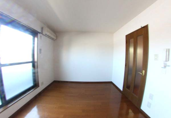 サンパレス藤の洋室|落ち着いた色調の洋室です