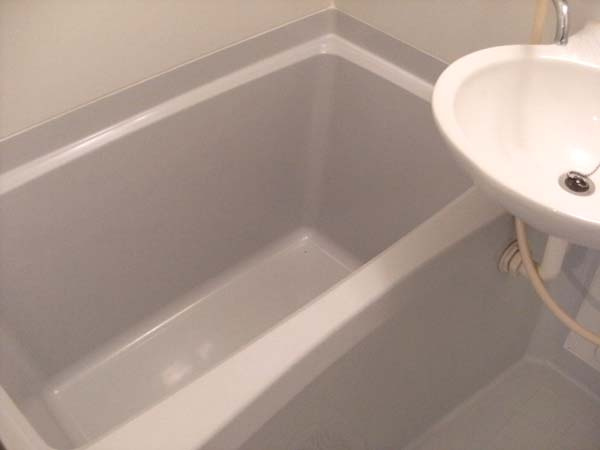 サンパレス藤の浴室|日々の疲れを癒すお風呂付です