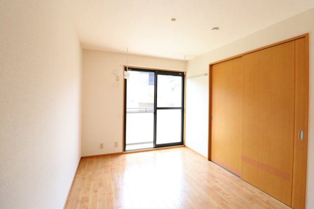 ミルコート　Ｂの洋室