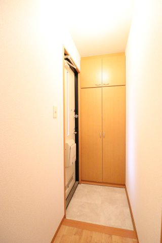 ミルコート　Ｂの玄関