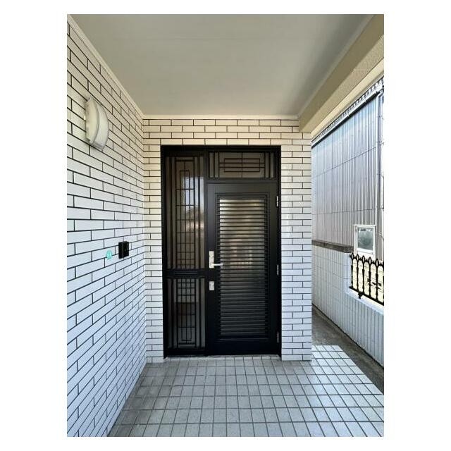 西条市小松町新屋敷3062-2　中古住宅の外観