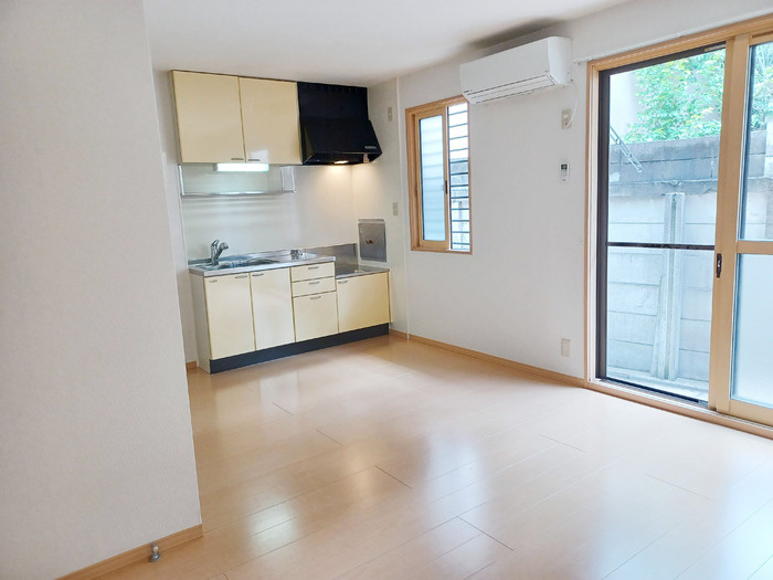 ジョイフル ヨコタIIIの居間・リビング|ゆったり過ごせるリビングです