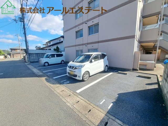 クリーンピア姫路白浜　　JR「浜の宮駅」徒歩10分の駐車場