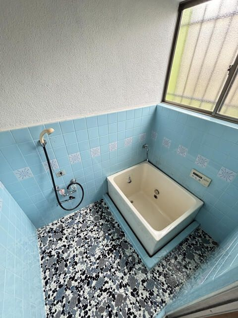 東大和市清水貸家の浴室