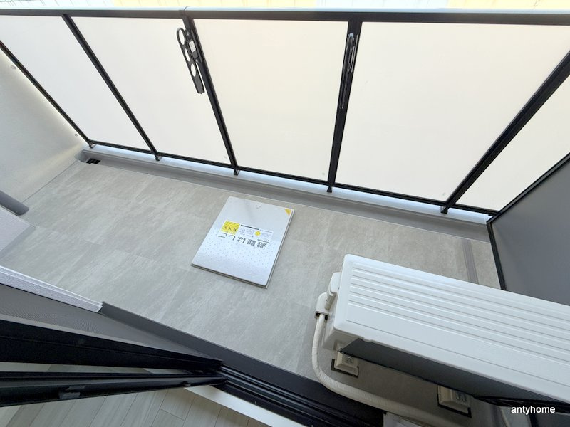 S-RESIDENCE阿波座bouncy　仲介手数料無料のバルコニー