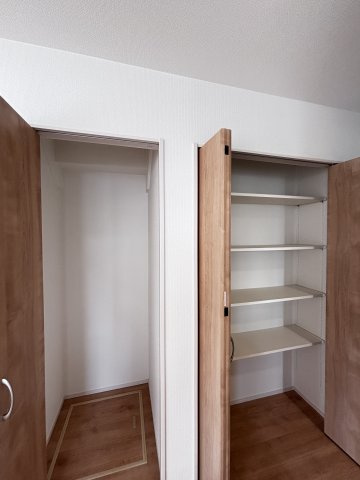 新築戸建　伴東8丁目(No.2／No.2)の収納