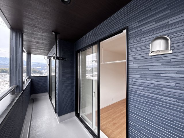 新築戸建　伴東8丁目(No.2／No.2)のバルコニー