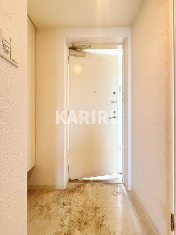 La CASA新深江の玄関