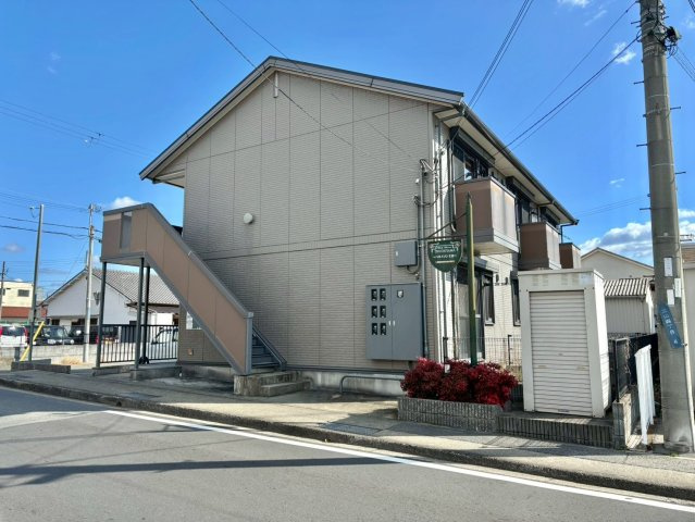 ベルメゾン土山の外観