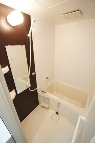 フェリオ宮崎町の浴室