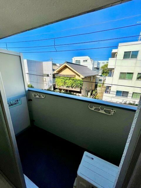 メゾンエクレーレ江古田のバルコニー