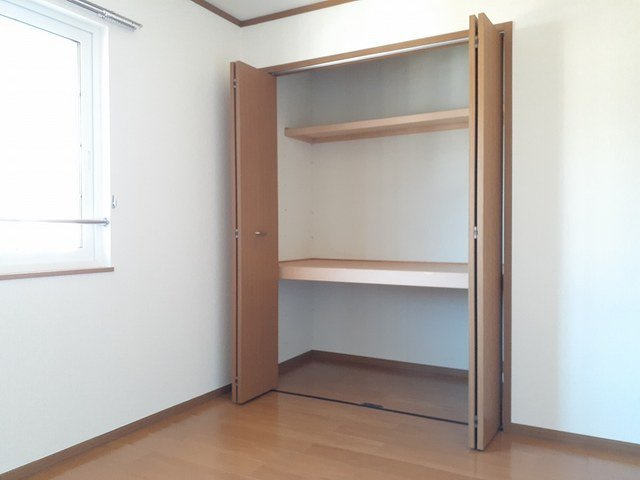 シャンティ北小田　Ｂの収納