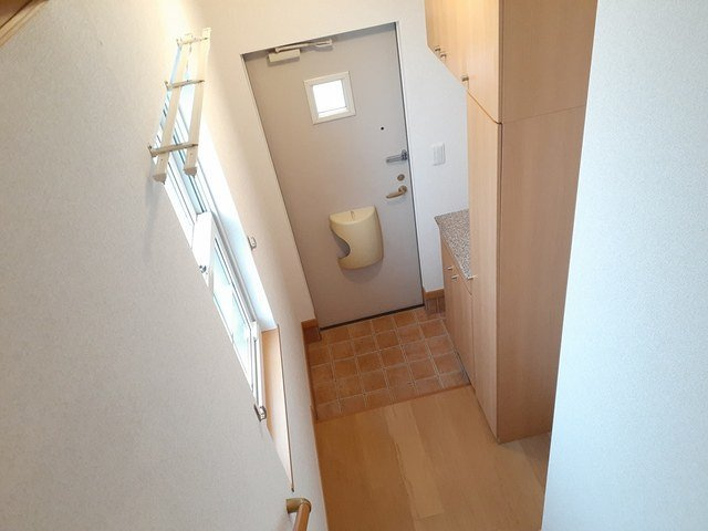 ヴァン・セゾニエ　Ⅲの玄関