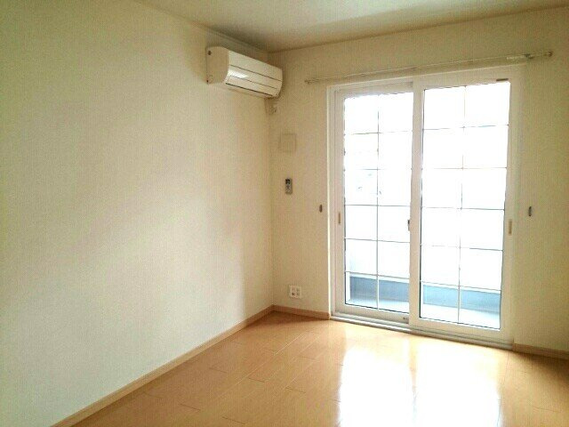 サンライズ　Ⅰの居間・リビング