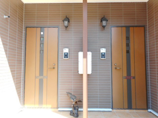 ヒルサイドスクエア西小田　Ａのエントランス