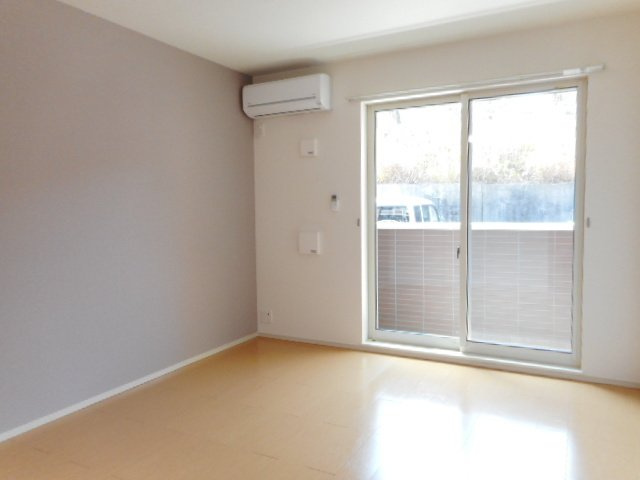 ヒルサイドスクエア西小田　Ａの居間・リビング