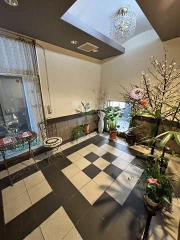 アクティコート京橋のロビー