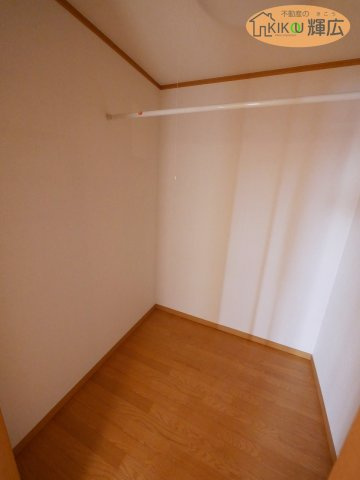 【収納】 | 加古川市加古川町西河原　中古戸建