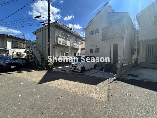 【外観】 | 学区：緑ケ丘小学校まで徒歩６分とお子様の通学にも安心な立地です◎