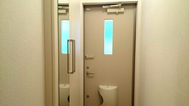 グランソレイユの玄関