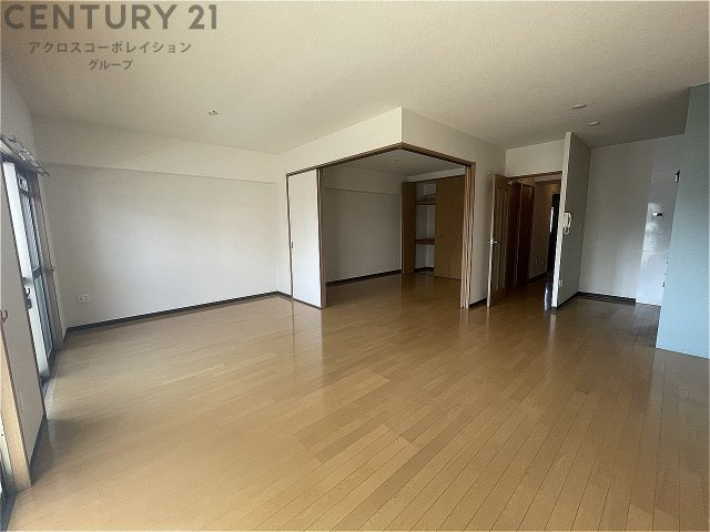16帖のLDKです