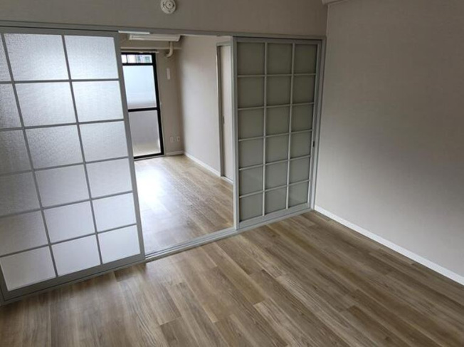 【居間・リビング】