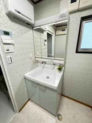 【独立洗面台】 | 青とそよ風のフィオーレ