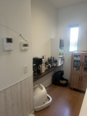 サンヴェルシア黒原のキッチン|キッチン横に収納スペース付き♪
【小倉北区黒原中古タウンハウス】