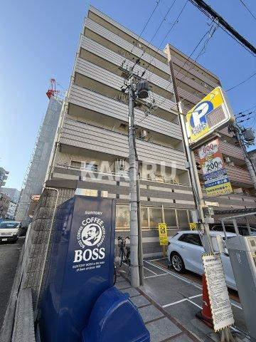 B-RISE玉造のエントランス