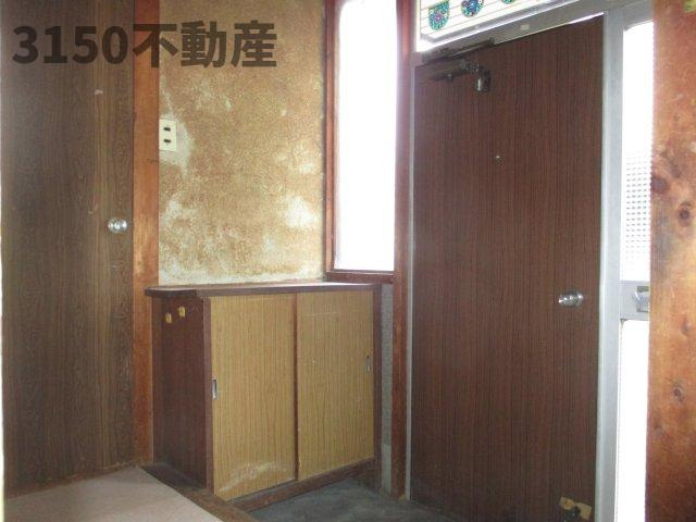 鏡島借家の玄関