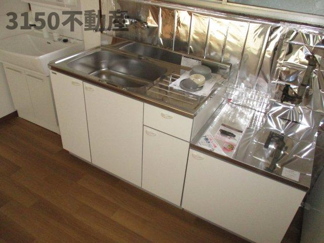 鏡島借家のキッチン