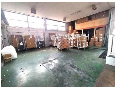 福島区大開倉庫事務所の内装