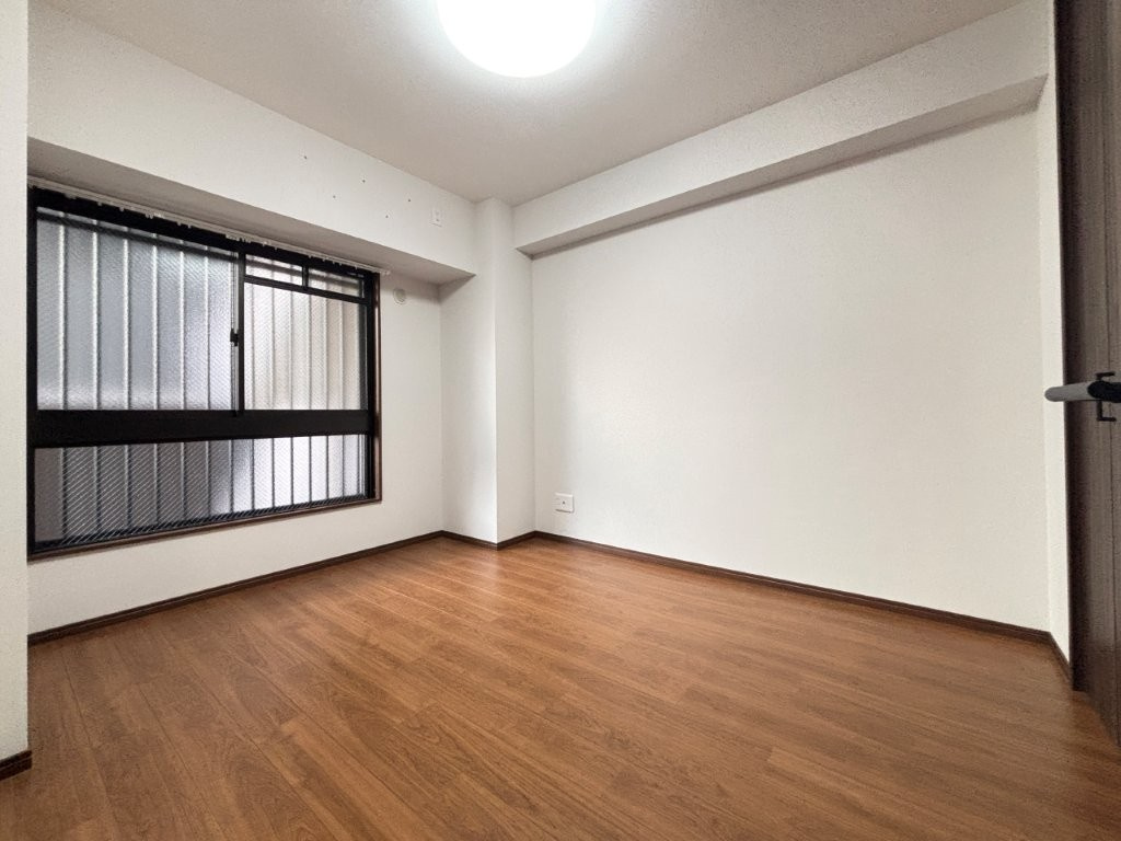 グラン・コート白川公園の洋室|使い勝手のいい洋室です