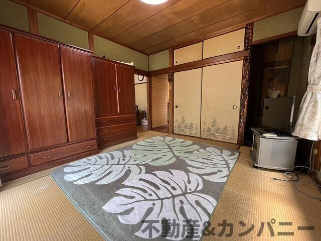松山市小坂５丁目の中古一戸建の和室|い草の香りが落ち着く素敵な和室です