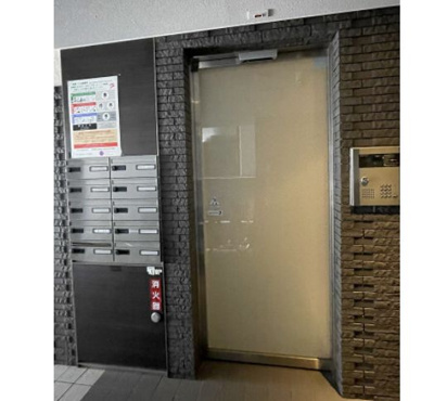 【エントランス】 | エスポワールISHIHARA | 建物の内部です