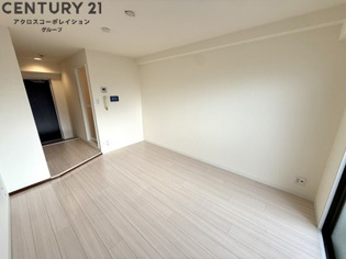 ハイツシャロームの居間