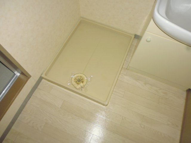 プチフルールのその他|洗濯機置き場