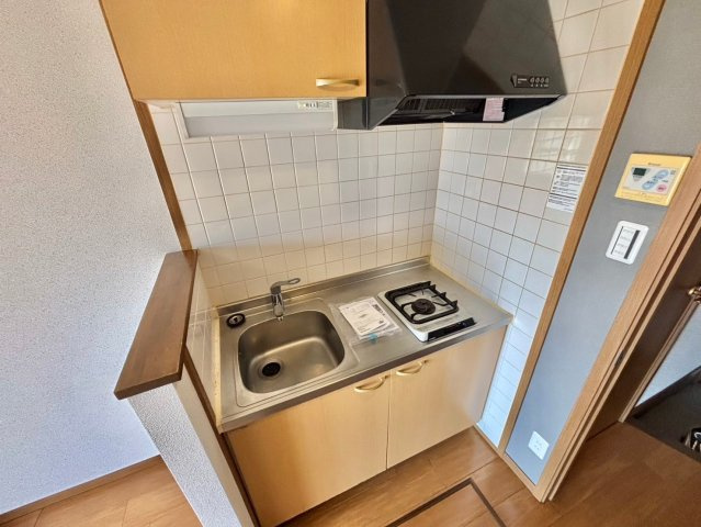 ヴェルロール西今宿のキッチン