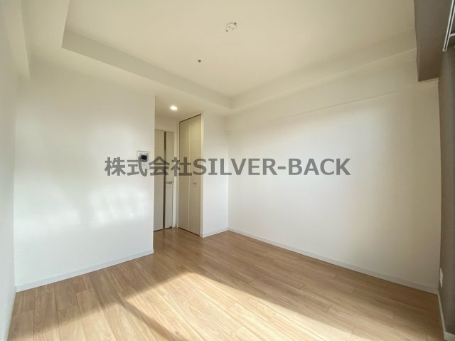 スプランディッド難波の寝室