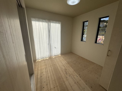 【和室】 | 南城市知念久手堅（全4棟）A・B号棟 | A号棟　和室5帖＋収納付き♪