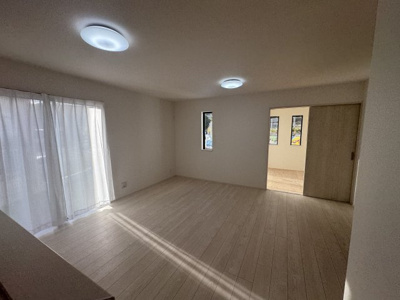 【居間・リビング】 | 南城市知念久手堅（全4棟）A・B号棟 | A号棟　LDK15.5帖♪